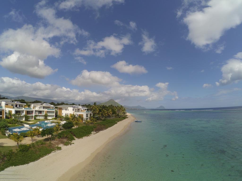 Villasun Seafront Apart At Capouest Flic en Flac ภายนอก รูปภาพ